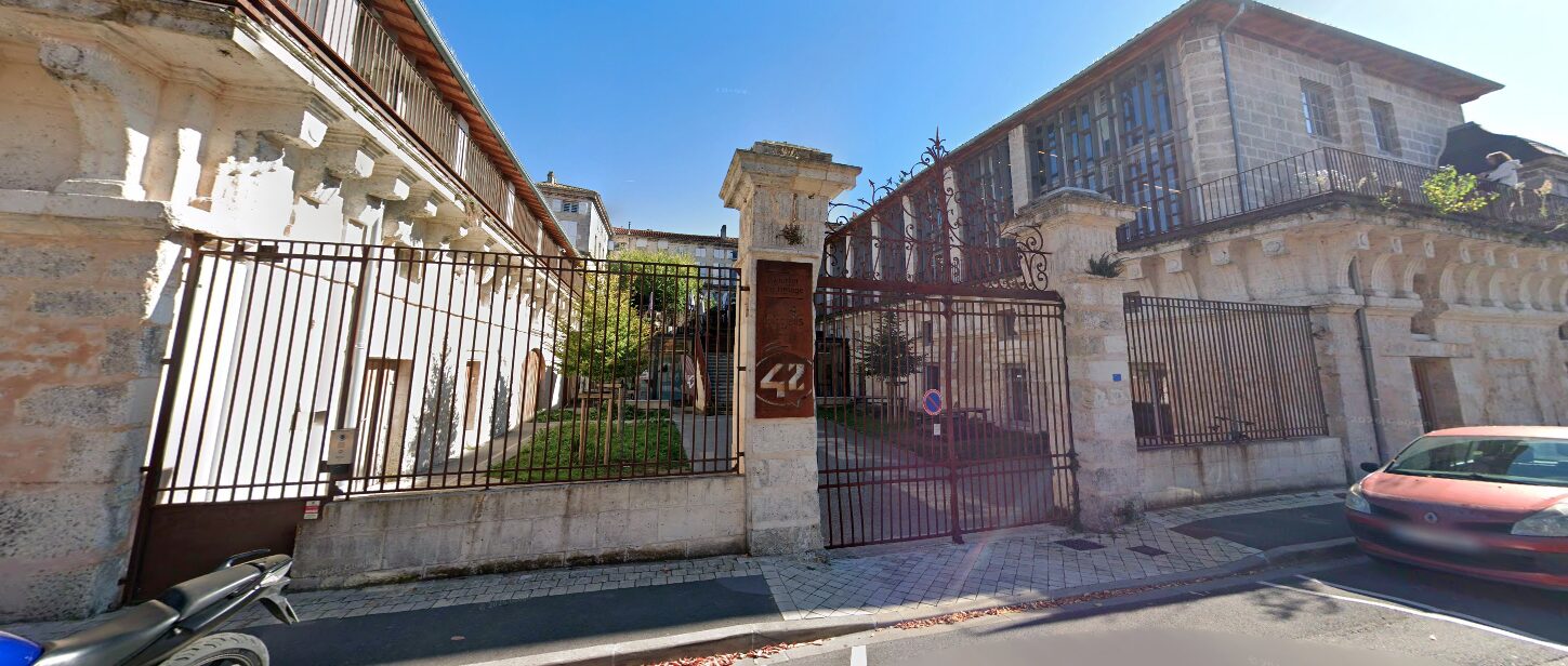 Les métamorphoses des sites industriels : l’école 42 Angoulême